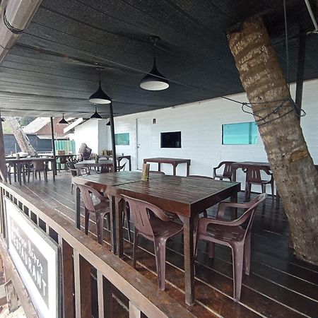 Seahorse Diver Guesthouse Kampong Pasir Panjang  Zewnętrze zdjęcie