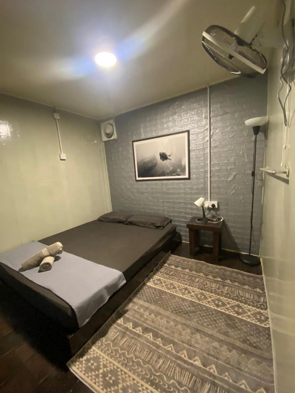 Seahorse Diver Guesthouse Kampong Pasir Panjang  Zewnętrze zdjęcie